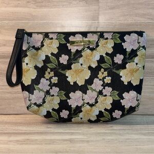 Steve Madden Floral Wristlet Bag